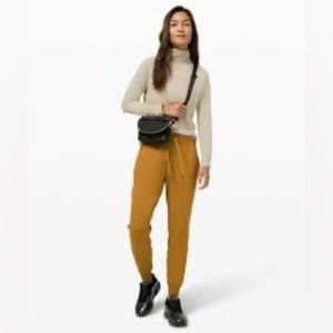 Lululemon All Night Festival Bag 5L